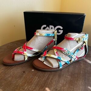 GBG Womens sandals 7.5